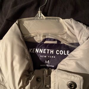 Selling a brand new, Kenneth Cole, warm lightweight puff jacket